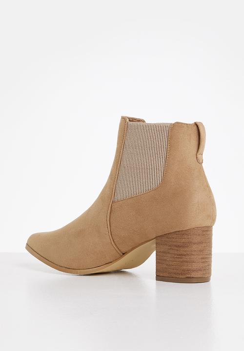 edit - Jalila ankle boot - beige