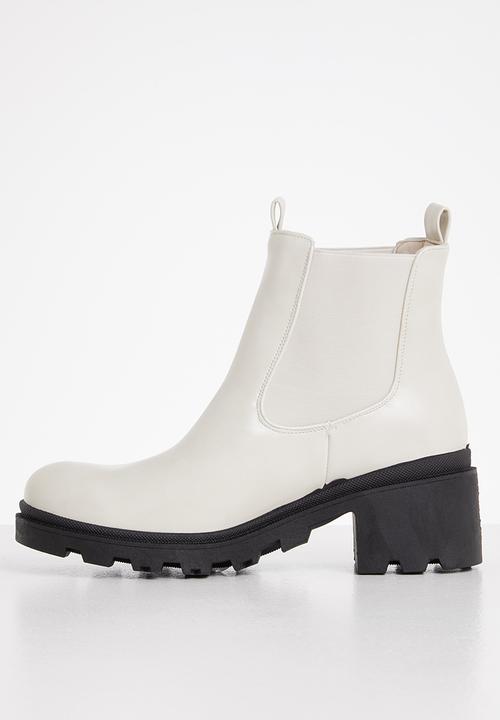 Superbalist - Leona chelsea boot - white