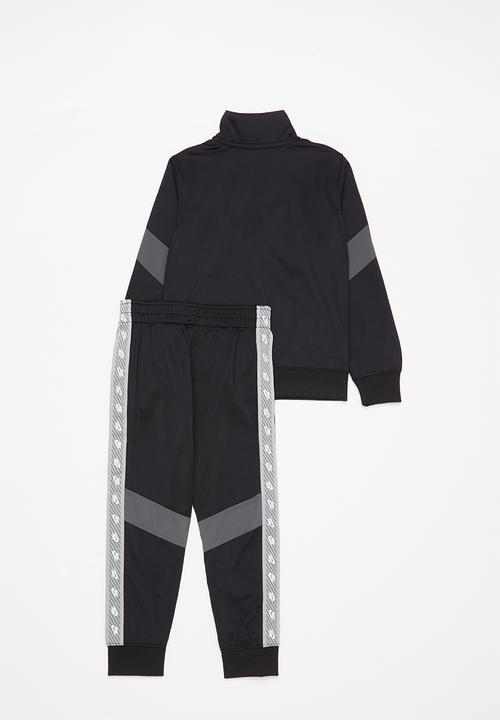 Nike - Nkb elevated trims tricot set - black