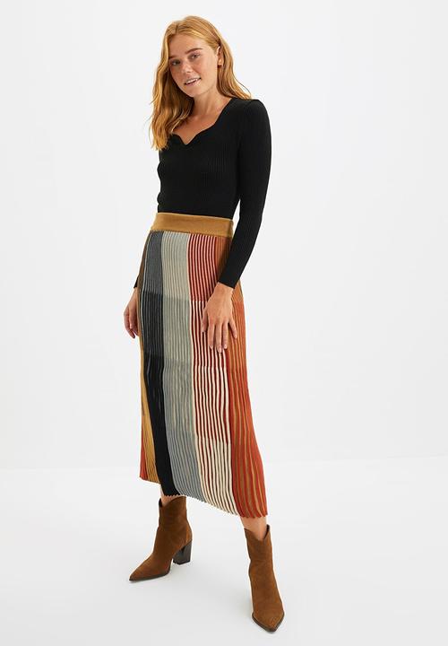 Trendyol - Color block knitwear skirt - camel