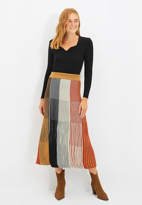 Trendyol - Color block knitwear skirt - camel