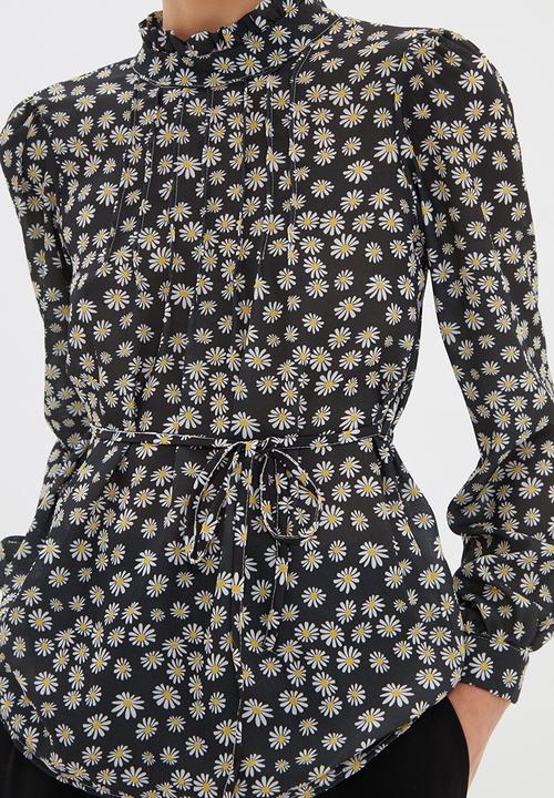 Trendyol - High collar printed blouse  - black