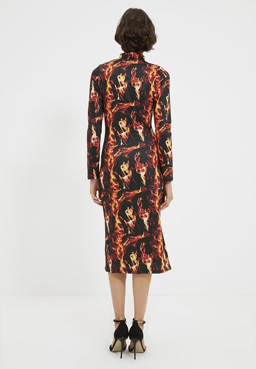Trendyol - Knitted dress - black & orange