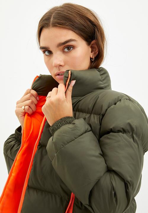 Trendyol - Neon zipper detailed puffer jacket - khaki