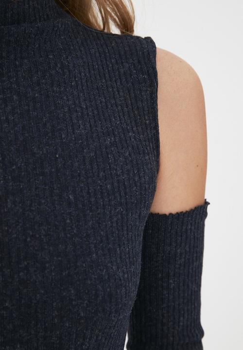 Trendyol - Cold shoulder collar knit dress - navy