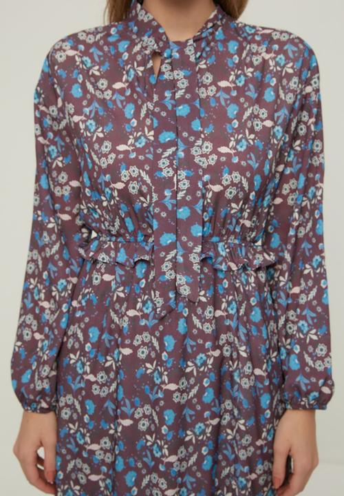 Trendyol - Patterned foulard collar dress  - burgundy