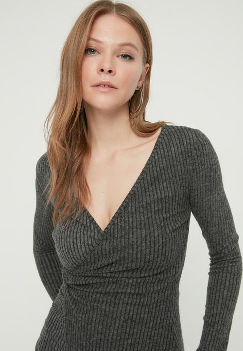 Trendyol - Knitted dress - anthracite