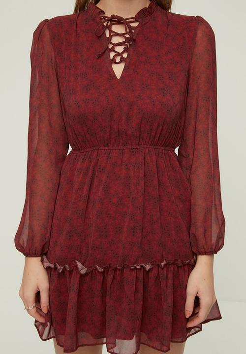 Trendyol - Collar detailed dress - burgundy