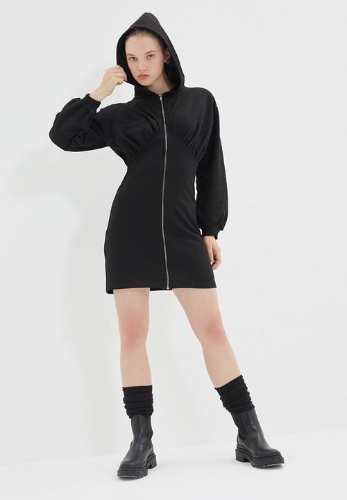 Trendyol - Zippered and hooded mini slim knitted dress - black