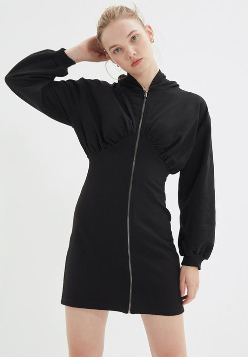 Trendyol - Zippered and hooded mini slim knitted dress - black