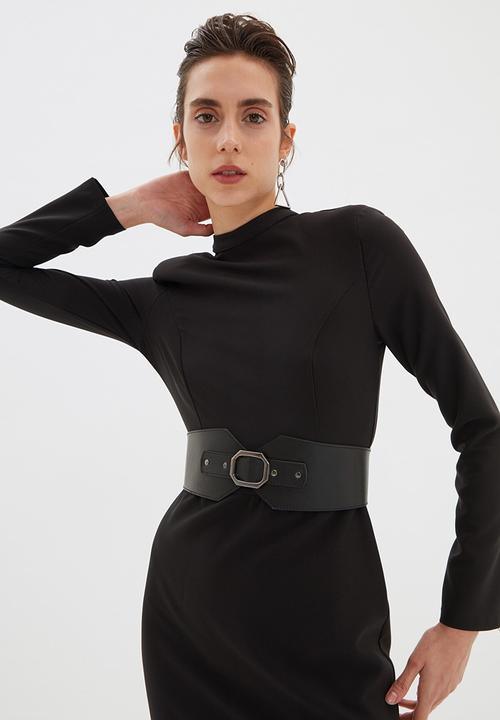 Trendyol - Belted dress - black
