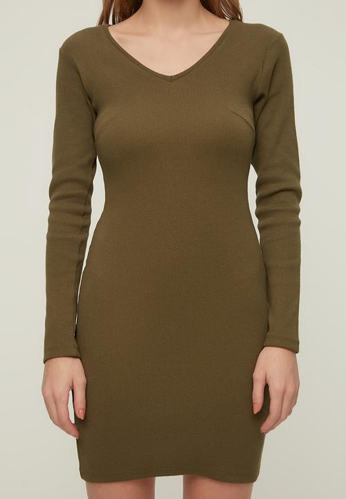 Trendyol - Bodycon knitted dress - khaki