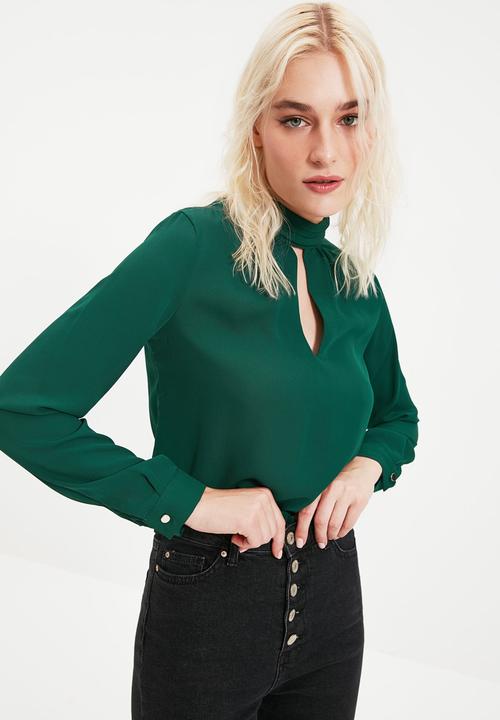 Trendyol - Keyhole detailed blouse  - emerald
