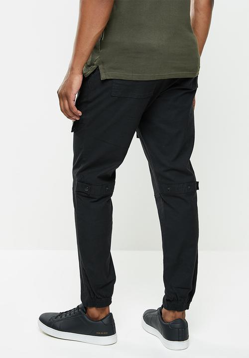 S.P.C.C - Zeitler regular fit utility woven joggers  - black