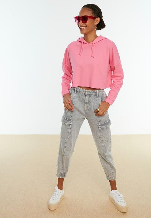 Trendyol - Hooded crop knitted slim sweatshirt  - pink