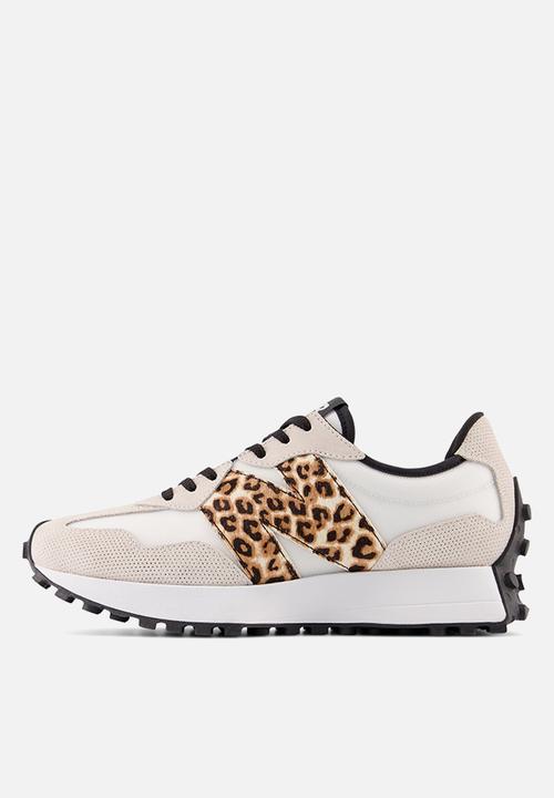 New Balance  - 327 v1 - white (100)