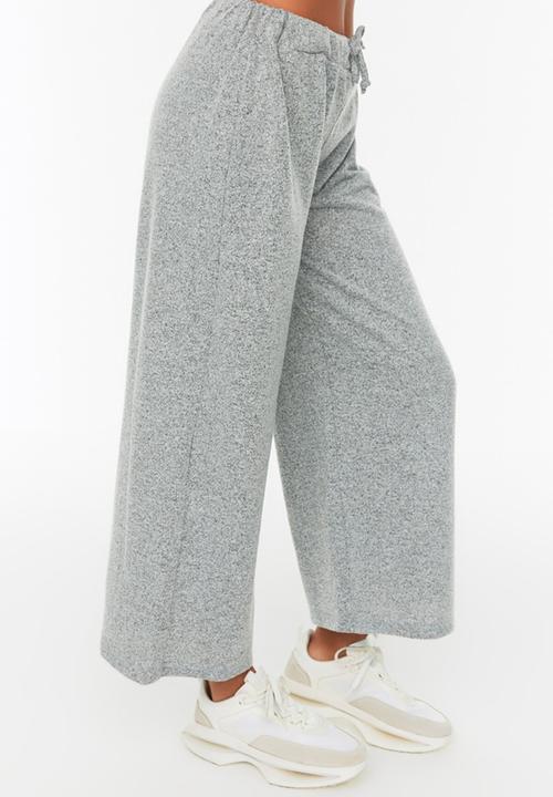 Trendyol - Culotte knitted sweatpants  - grey