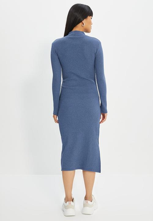 Trendyol - Ribbed bodycon midi knitted dress - indigo