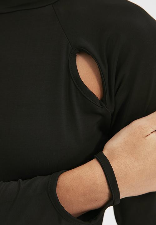 Trendyol - Window detailed fitted knitted blouse  - black