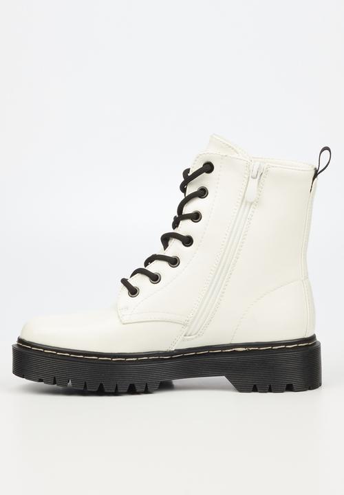 Miss Black - Nirvana1 lace-up ankle boot - white