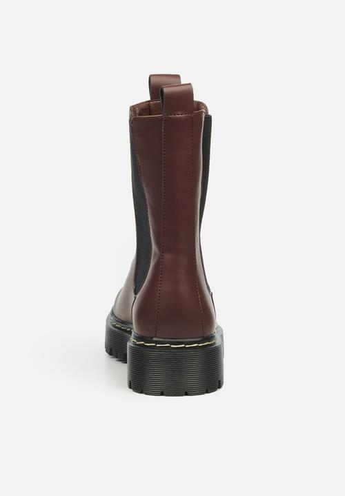 Miss Black - Nirvana2 chelsea boot - burgundy