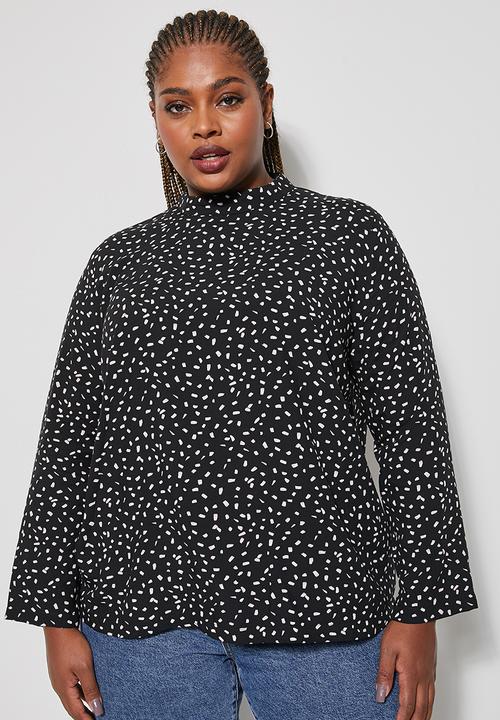 Superbalist - Funnel neck shell - black & white