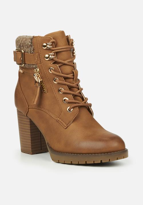Miss Black - Delta1 lace-up ankle boot - tan