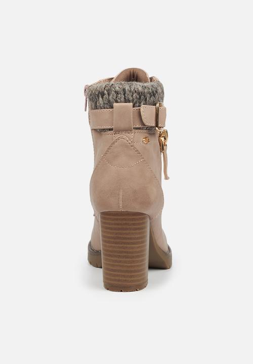 Miss Black - Delta1 lace-up ankle boot - pink