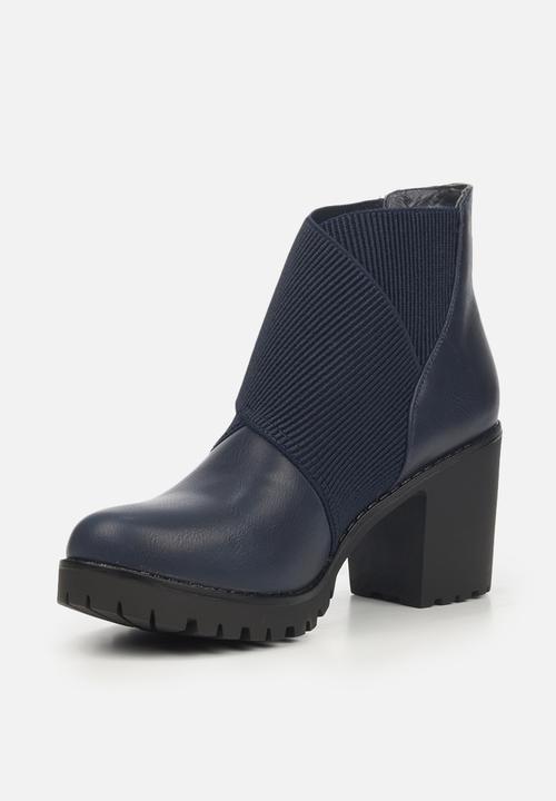 Butterfly Feet - Esther 2 ankle boot - navy