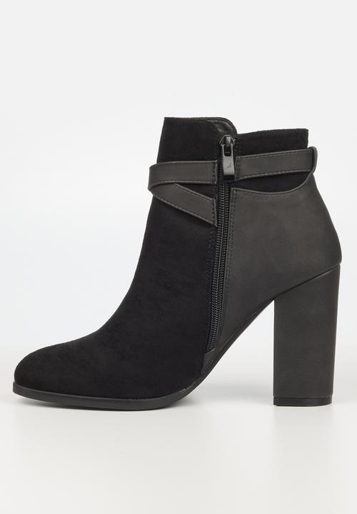 Butterfly Feet - Tatun 1 ankle boot - black