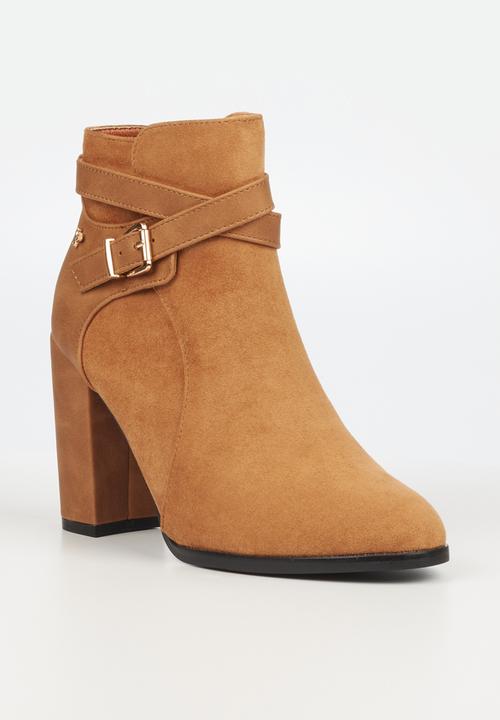 Butterfly Feet - Tatun 1 ankle boot - camel