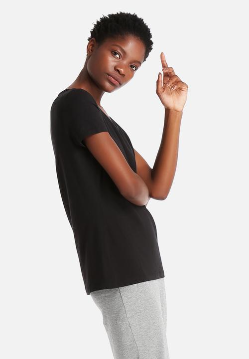 Noisy May - Victory O-Neck Tee