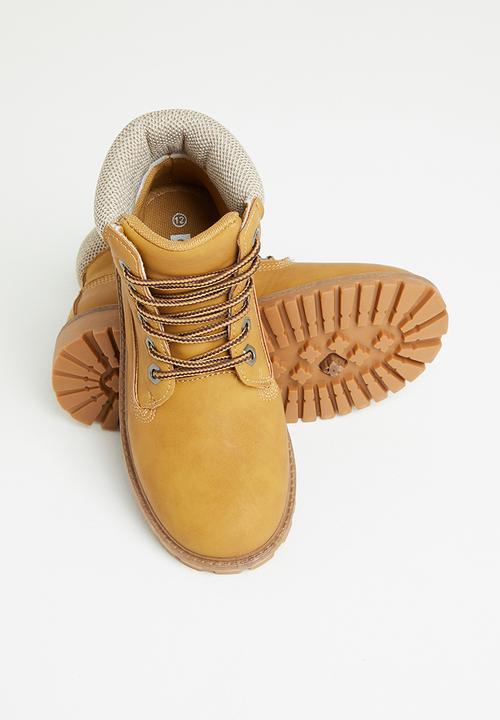 Pierre Cardin - Pierre cardin lace up boot - tan