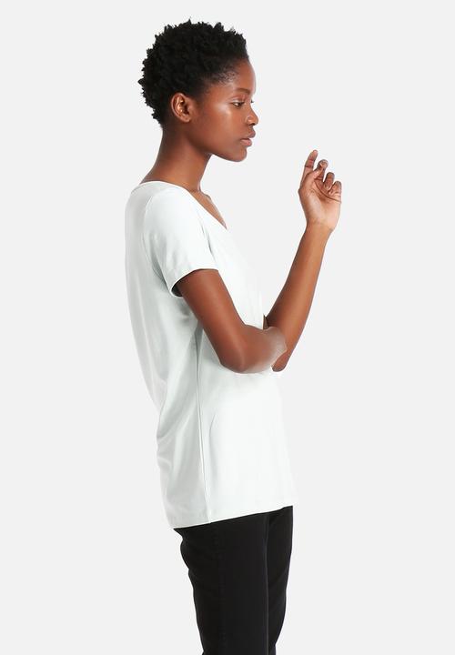 Noisy May - Victory O-Neck Tee