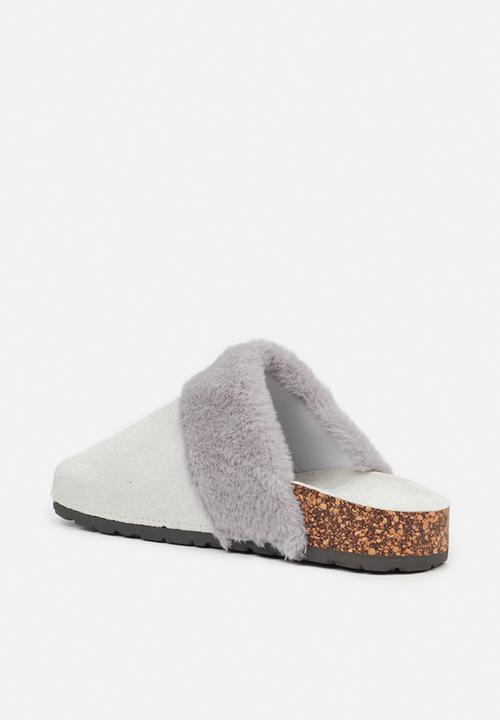 Miss Black - Burq6 slipper - grey