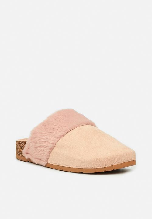 Miss Black - Burq6 slipper - pink