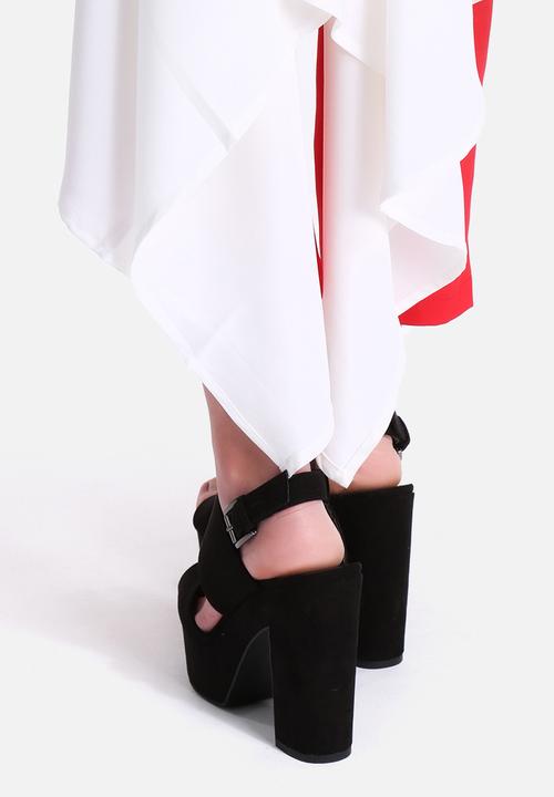 Lavish Alice - White Waterfall Cross Strap Open Back Top