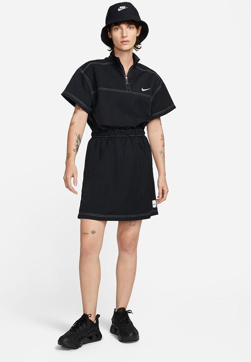 Nike - Nsw swoosh woven dress - black & white