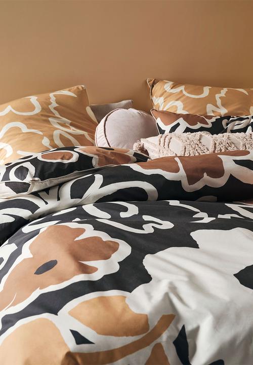 Linen House - Hazel duvet cover set - caramel