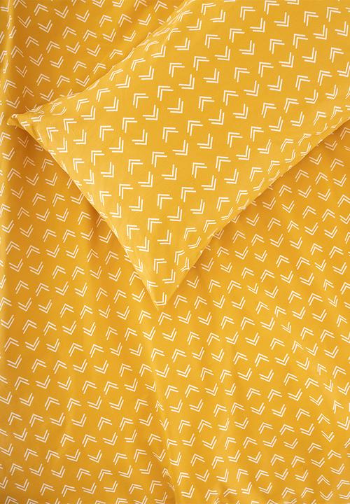 Linen House - Marlow duvet cover set - mustard