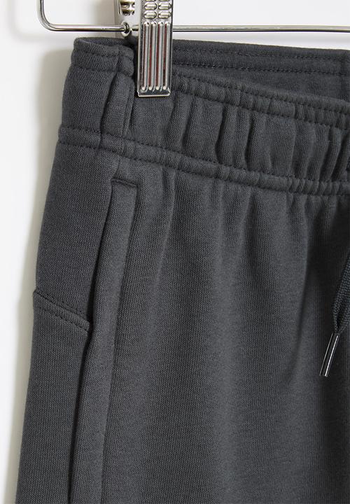 adidas Originals - Shorts - carbon