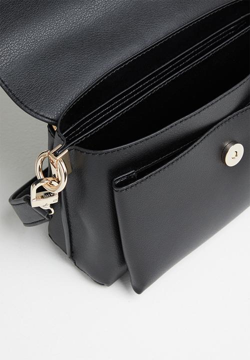GUESS - Eco mia flap shoulder bag - black