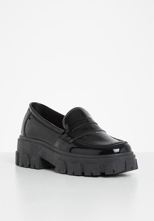 Jada - Chunky patent penny loafer - black
