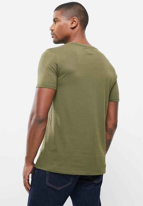 GUESS - Pima emb short sleeve tee - army olive