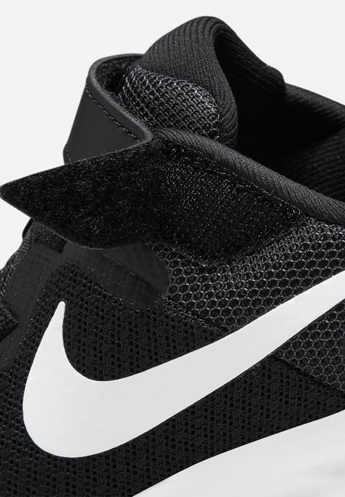 Nike - Nike revolution 6 nn (psv) - black/white-dk smoke grey