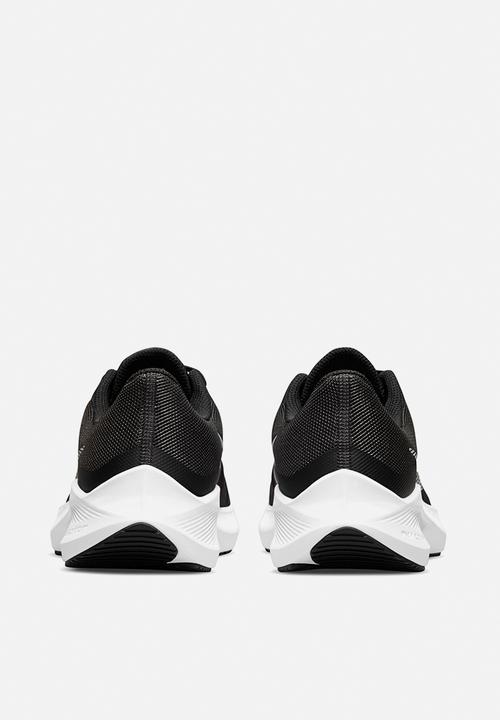 Nike - Nike winflo 8 - black/white-dk smoke grey-lt smoke grey