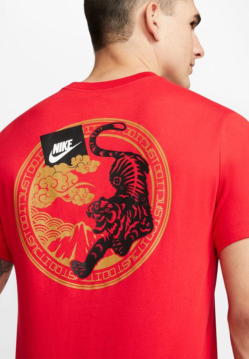 Nike - NSW tiger Graphic 2 JDI Tee- university red