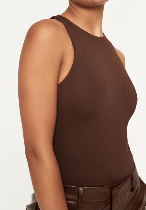 Supré  - Julia tank bodysuit - brunette
