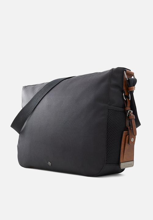 Call It Spring - Sauwyer- black