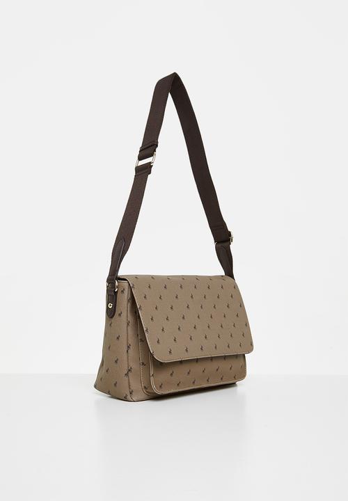 POLO - Signature flapover bag - camel